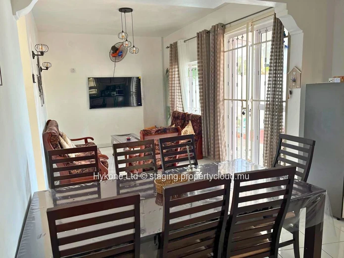 Villa For Rent In Pereybere