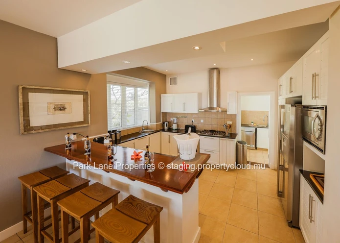 Dream Villa at Heritage villas Valriche: Luxury, Ocean & Golf Views