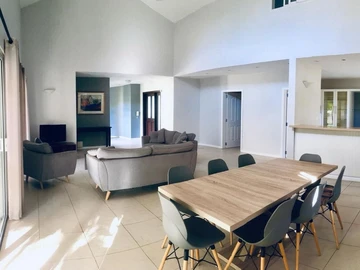Maison de 4 Chambres