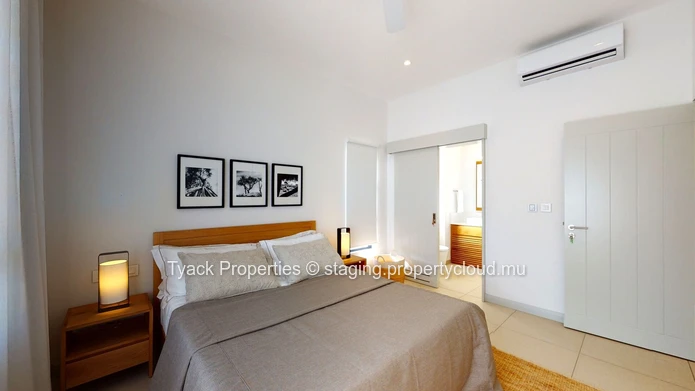 PDS Penthouse for Sale – Waterfront Luxury in Rivière Noire
