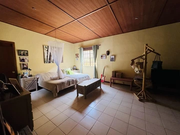 Maison de 4 Chambres