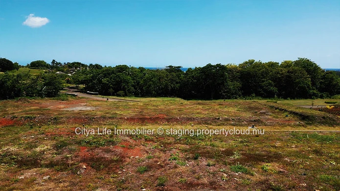 Terrain IRS à vendre à Bel Ombre, 1.575m², propriété LP, Rs.