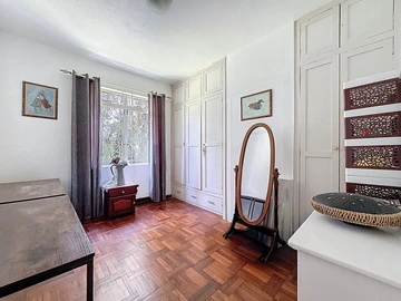 Maison de 8 Chambres