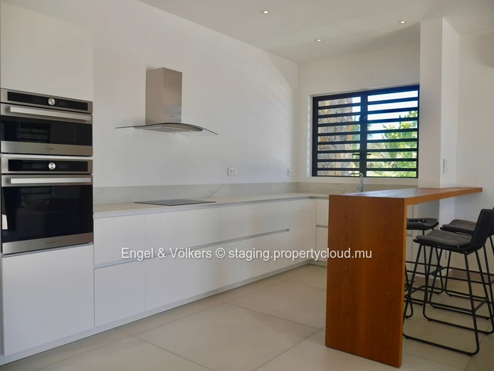 Exceptional Villa Bridging Ocean Luxury and Golfside Tranquility | East Coast Mauritius