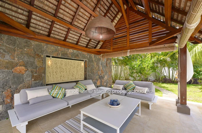 Contemporary Villa In A Sought-After Residence