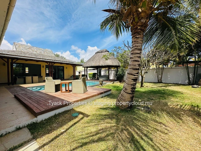 PDS Villa for Sale in Cap Malheureux – 4 Bedroom Villa with Pool