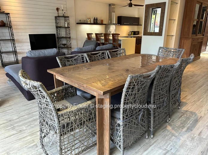 Waterfront 3-Bedroom Duplex in La Balise Marina
