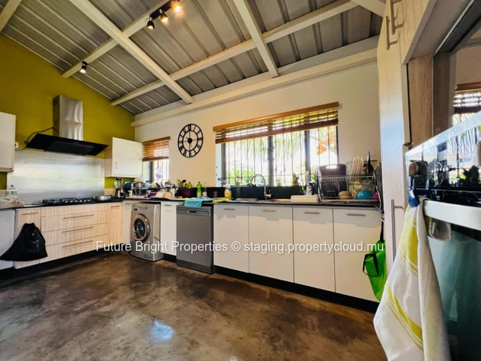 House for sale in a gated residence!