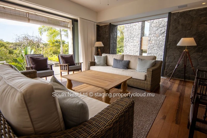Modern triplex villa with 4 bedrooms