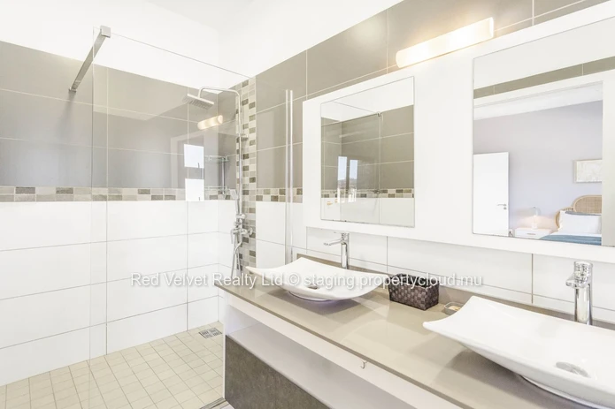 Penthouse en front de mer avec vue sur l'océan – 3 chambres – Flic en Flac