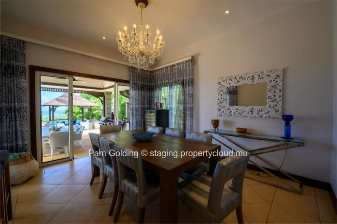 Fabulous home for entertaining – life your life outdoors.  
