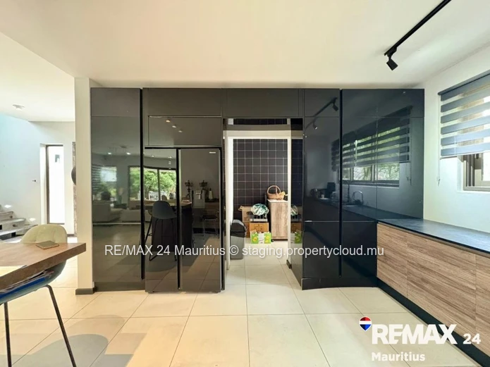 Modern & Lage Modern Home for Rent
