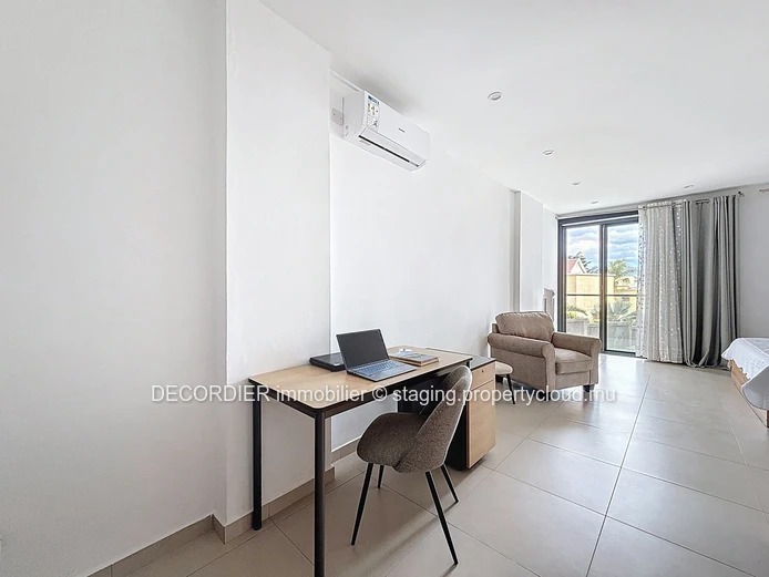 Beautiful Furnished Apartment for Sale – Albion