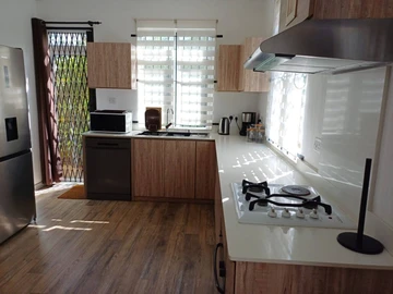4 Bedroom Townhouse, Duplex