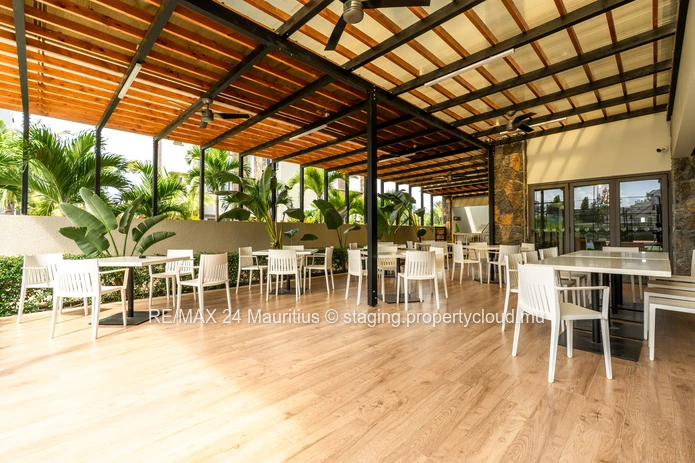 Brand new luxury apartment for sale at Pointe aux Canonniers...