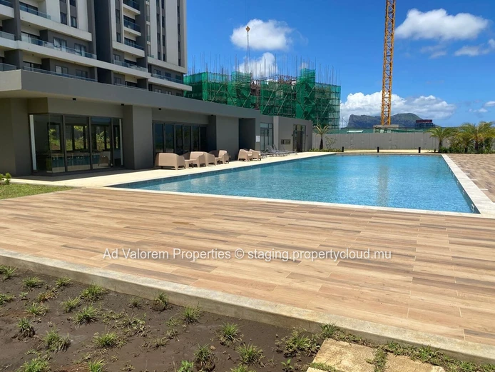 Luxurious Penthouse | 190 m2 | 3 Bedrooms | Verdant Garden, Moka 