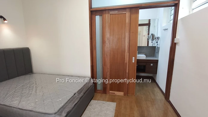  Modern Studio for rent in Quatre-Bornes – Practical & Elegant for one person only!