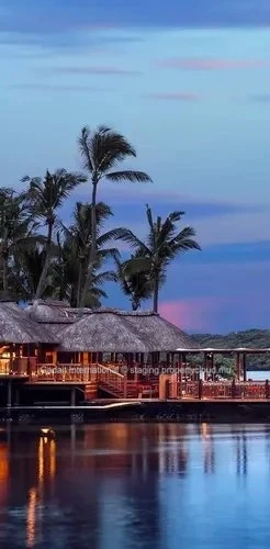 Luxury villa for sale in Belle Mare, Mauritius with direct access to the beach