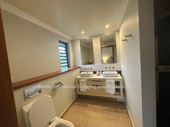 Matala Villa: villa with mountain view, tropical garden and private pool - Black River