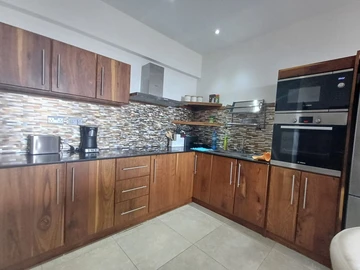 3 Bedroom Apartment