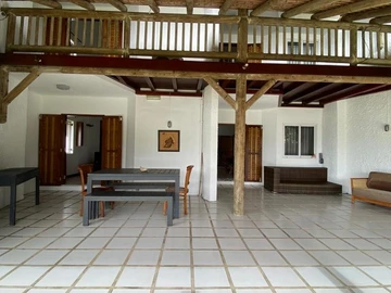 7 Bedroom Residential Land