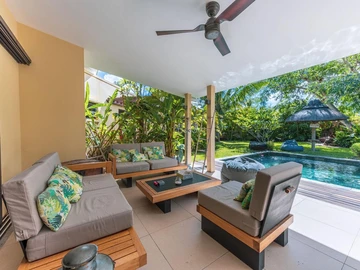 5 Bedroom Villa