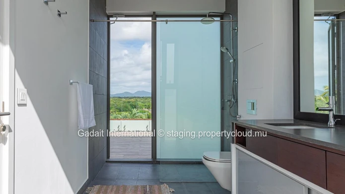 Penthouse in Palmar by the sea with panoramic views, swimming pool and private beach