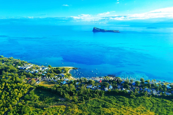 Luxury Duplex in Cap Marina, Cap Malheureux