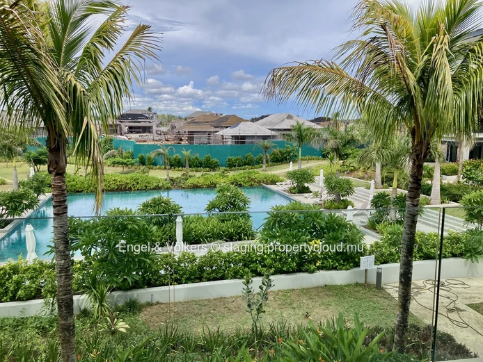Luxury Living in the heart of golf and beach estate