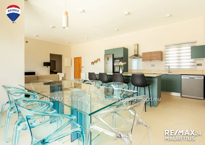 Exceptional Penthouse with Breathtaking Views, next to CyberCity