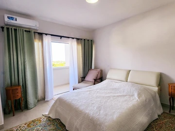 4 Bedroom Apartment