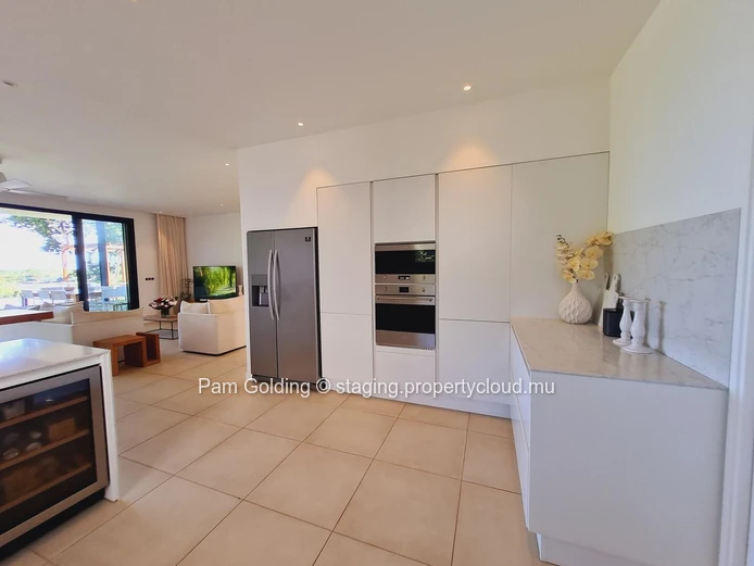 4-Bedroom Villa in Akasha Villas, Cap Tamarin – Private Pool & Coastal Views