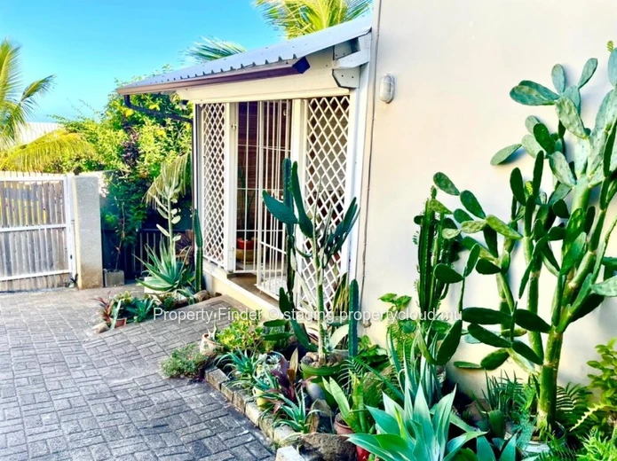 4 Bedroom villa - For sale - Tamarin
