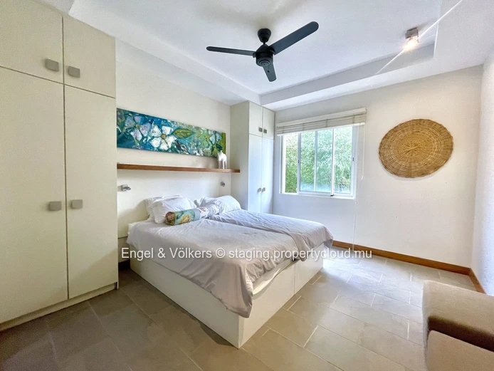 Rare Find in the North - Ocean Views and Beach Access