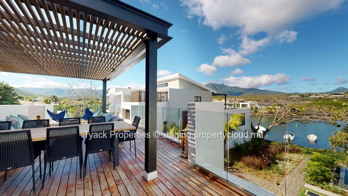PDS Penthouse for Sale – Waterfront Luxury in Rivière Noire