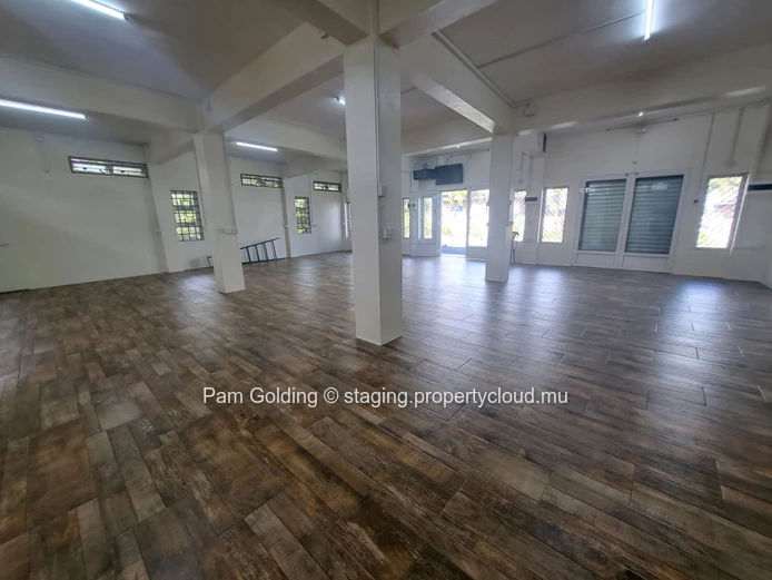Commercial space of 128sqm for rent in Curepipe