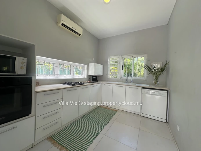 Calodyne - Charmante maison de 3 chambres en-suite avec piscine (Mandat exclusif)