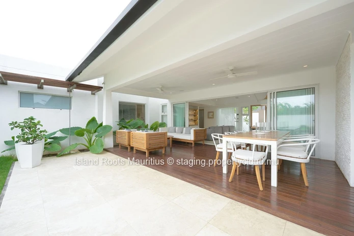 Spacious single-storey villa for sale in Grand Baie!