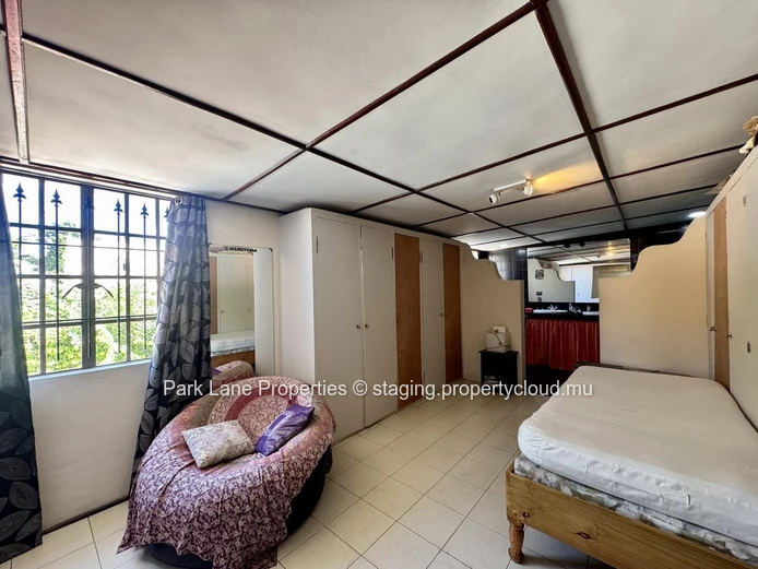 Charming family home with private bar and pool