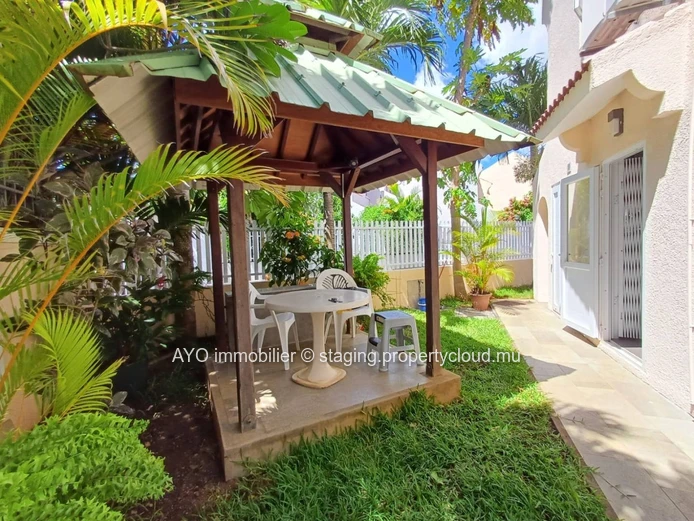 For sale charming 3 bedroom townhouse with private pool