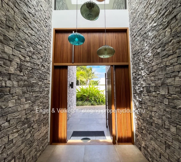 A Rare Masterpiece of Luxury Living in Pereybere