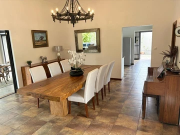 4 Bedroom Villa