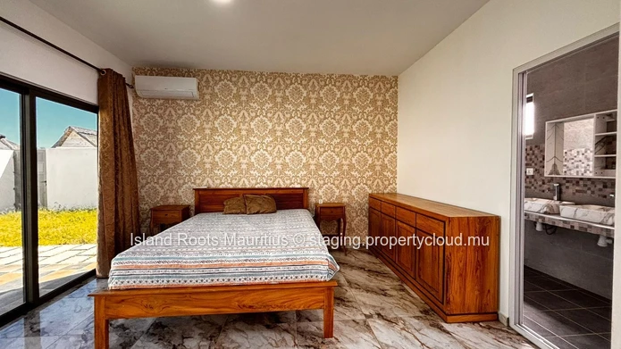 Contemporary villa for rent - Calodyne