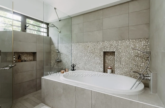 Cap Malheureux - Superbe villa contemporaine de 3 chambres pieds dans l'eau