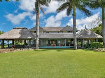 4 Bedroom Villa