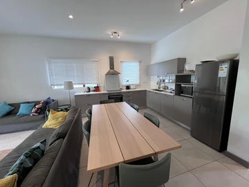 Townhouse, Duplex de 3 Chambres