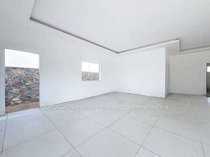 Single-storey villa – in a prestigious estate