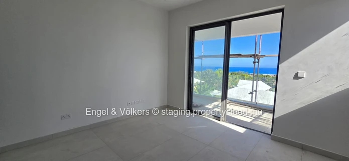 Luxury Sea-View Apartment in Tamarin – A Unique Coastal Living Experience