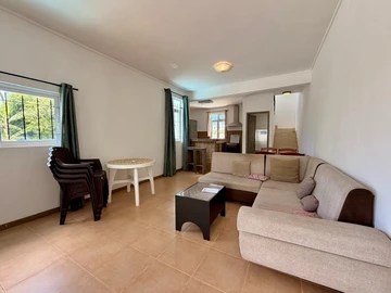 2 Bedroom Townhouse, Duplex