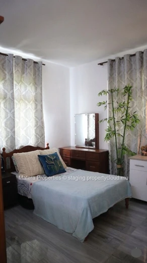 Spacious 4-bedroom house in L'Avenir on a 337 m² lot